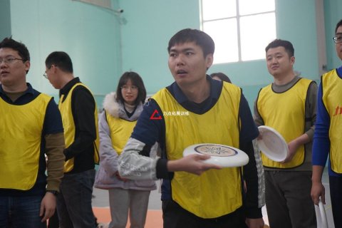 室內(nèi)飛盤拓展